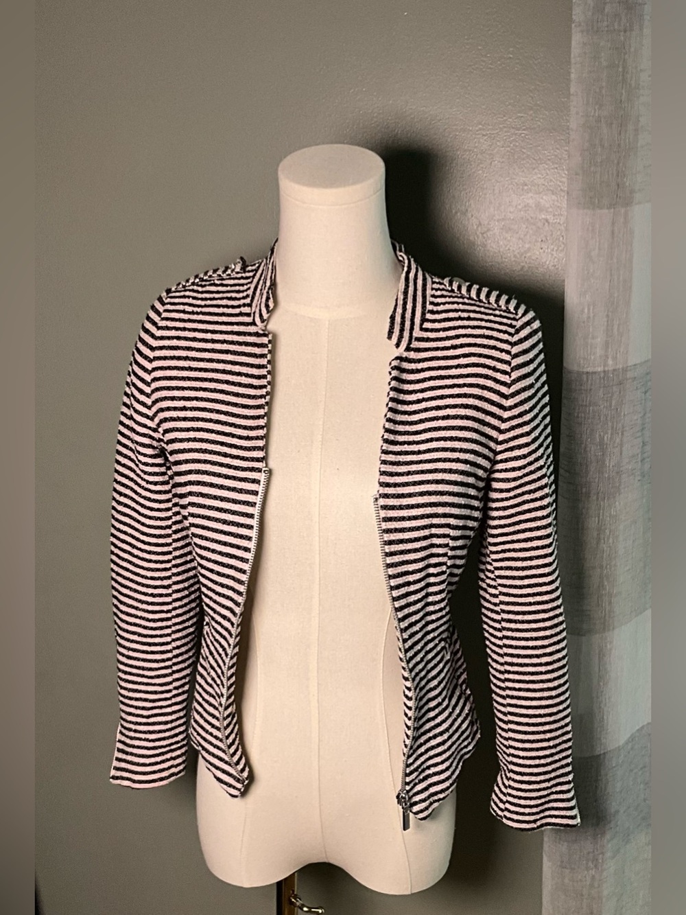 H&M Black & White Striped Zip-Front Blazer